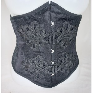 ST dentelle brandebourg