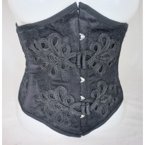 ST dentelle brandebourg